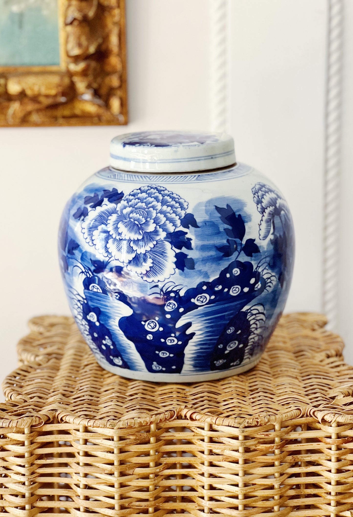 Blue and white floral ginger jar 