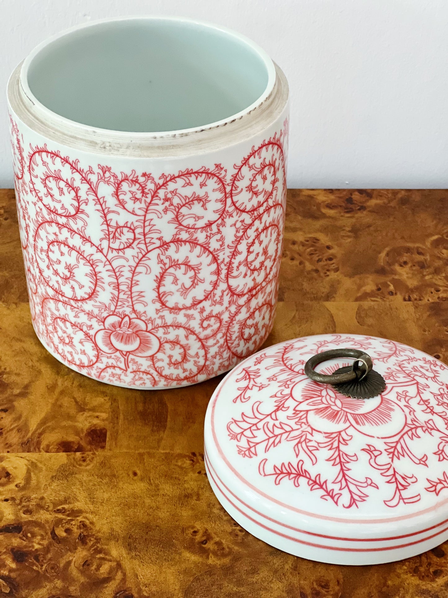 Red and white tea jar with lid